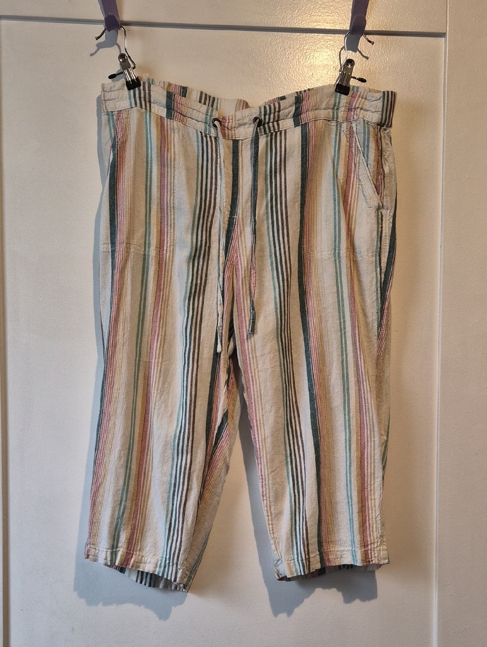Per Se Cream Multicolor Vertical-Stripe Drawstring Trousers